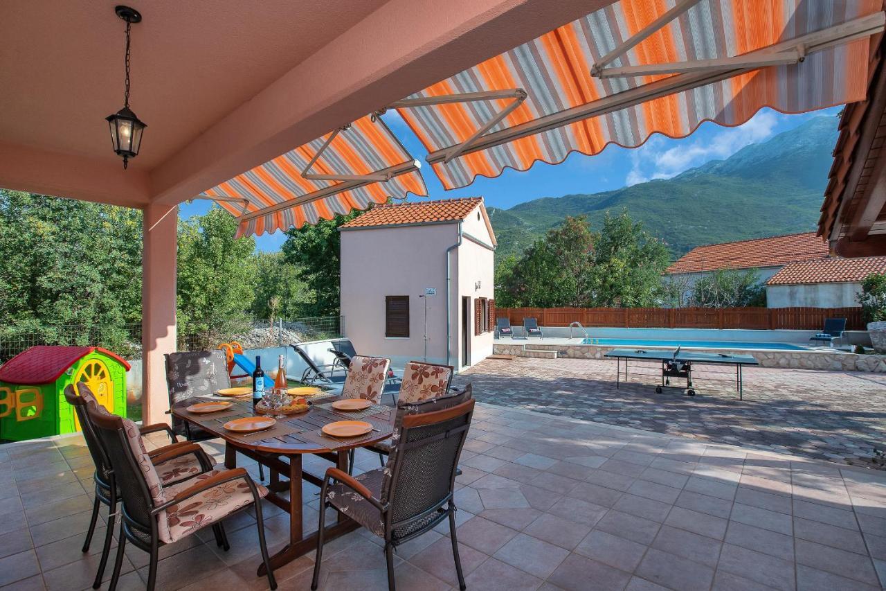 Villa Zvonimir Zagvozd Exterior foto